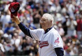 Hall of Fame Pitcher Bob Feller Dies