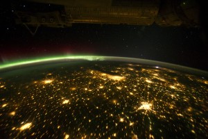 picture of northern lights - aurora borealis - seen from ISS