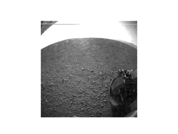 NASA Mars Rover Curiosity makes Safe Landing and Sends Pictures back from MARS
