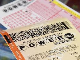 No Powerball Winning Numbers Causes Record Jackpot to Climb over $425 Million