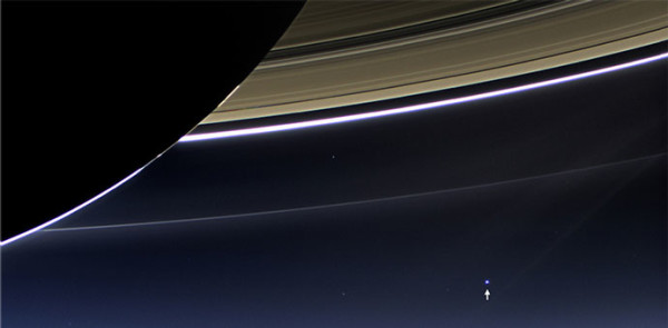 Cassini Takes Pictures of Earth from Saturn new images just released