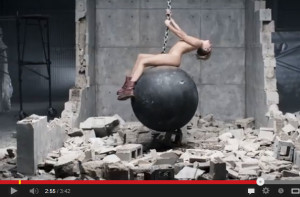 Fans Watch “Wrecking Ball” Miley Cyrus Video Online Topping Internet Searches