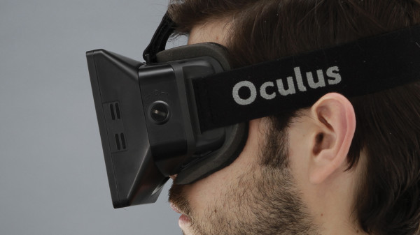 Facebook Buys VR Firm Oculus in $2Billion Deal