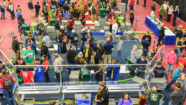 75,000 High-School Students Attend the 2015 FIRST® Robotics Competition